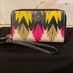 Coach silver Featherhawk. wristlet